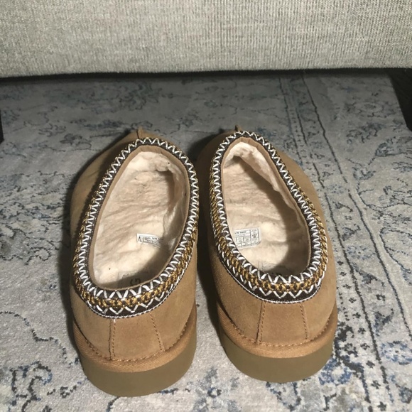 UGG Tasman Men's Slipper in Chestnut - Picture 9 of 11